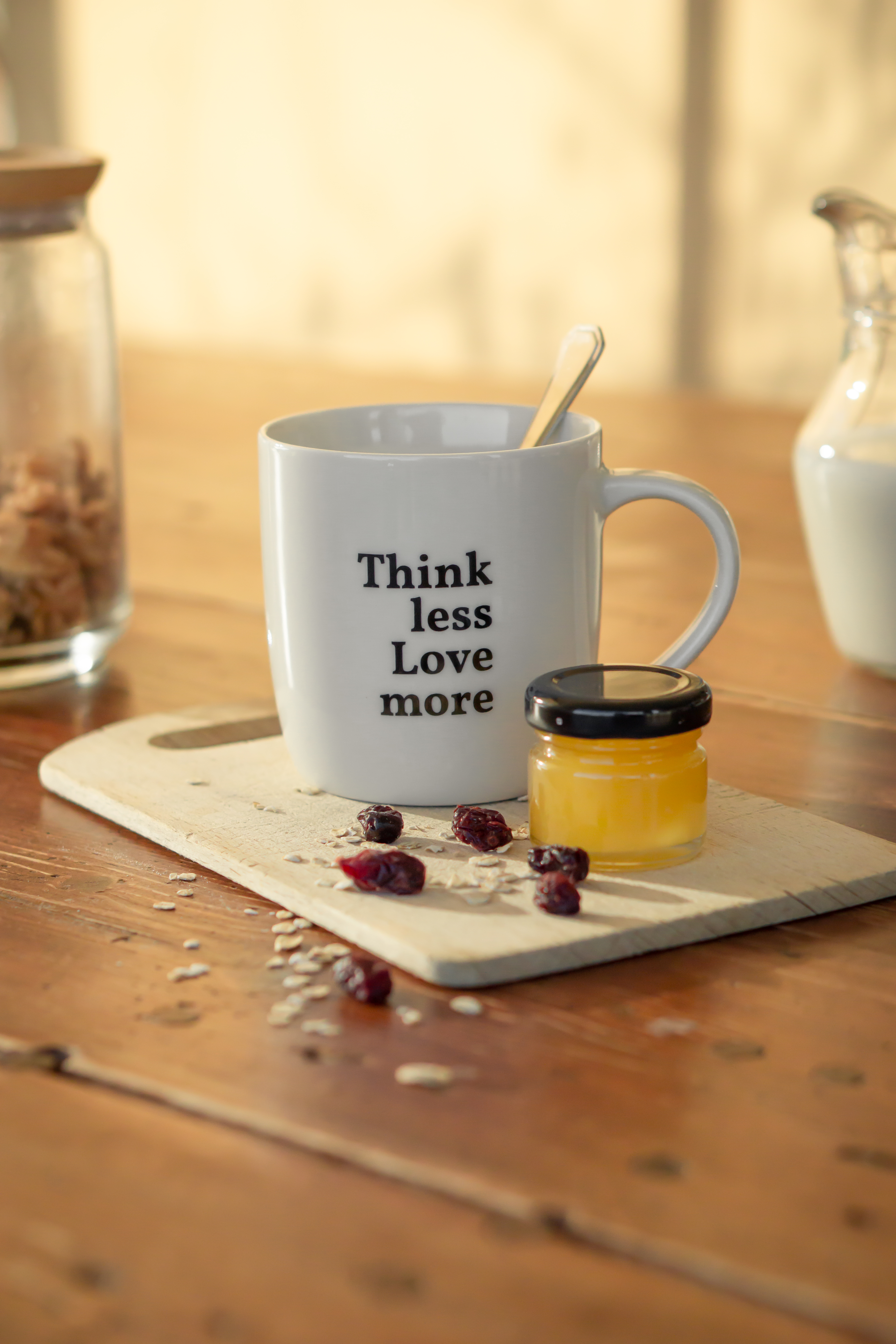 Tasse - Think Less Love more