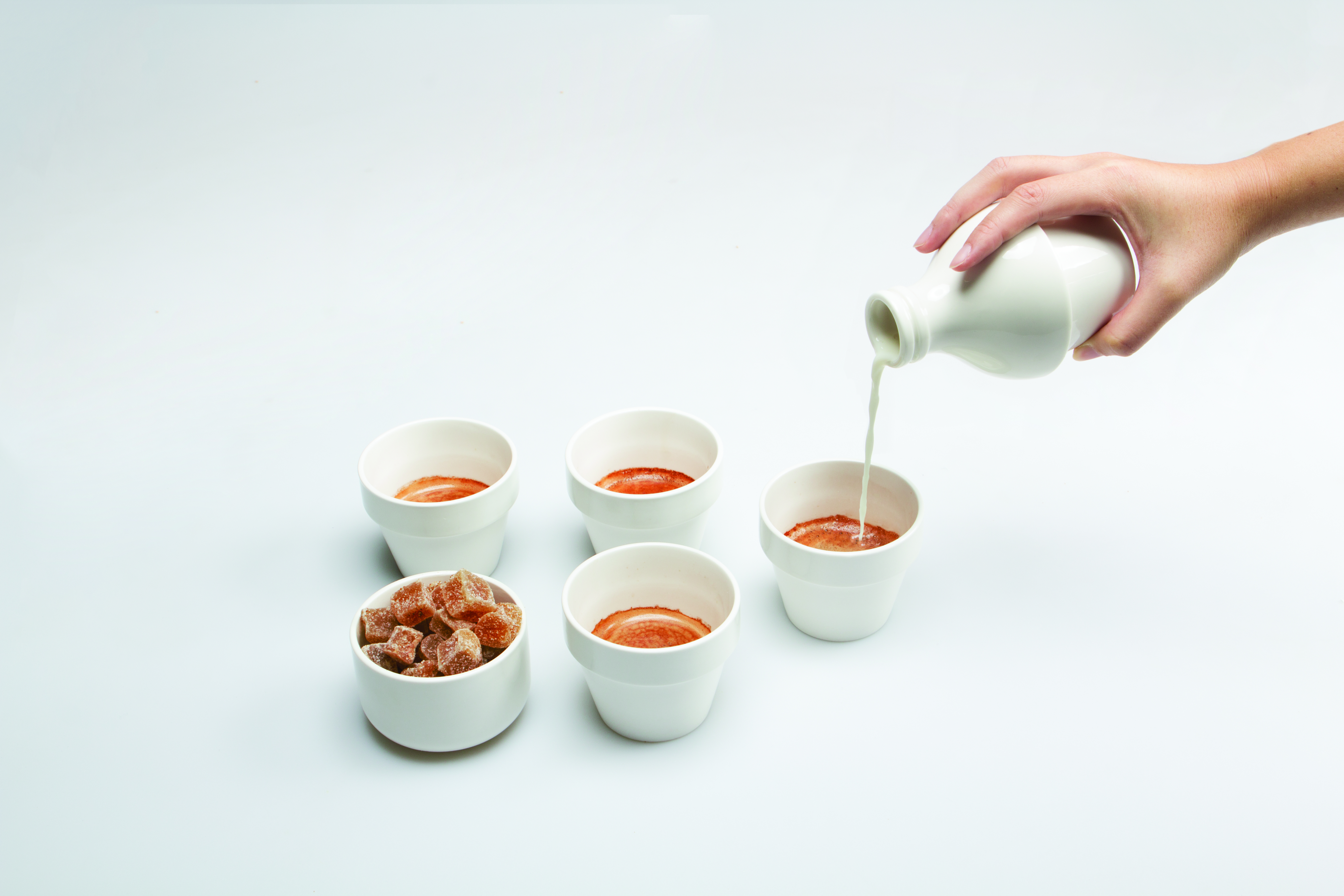 Withmilk - Tee-/Kaffee-Service in Milchflaschenform