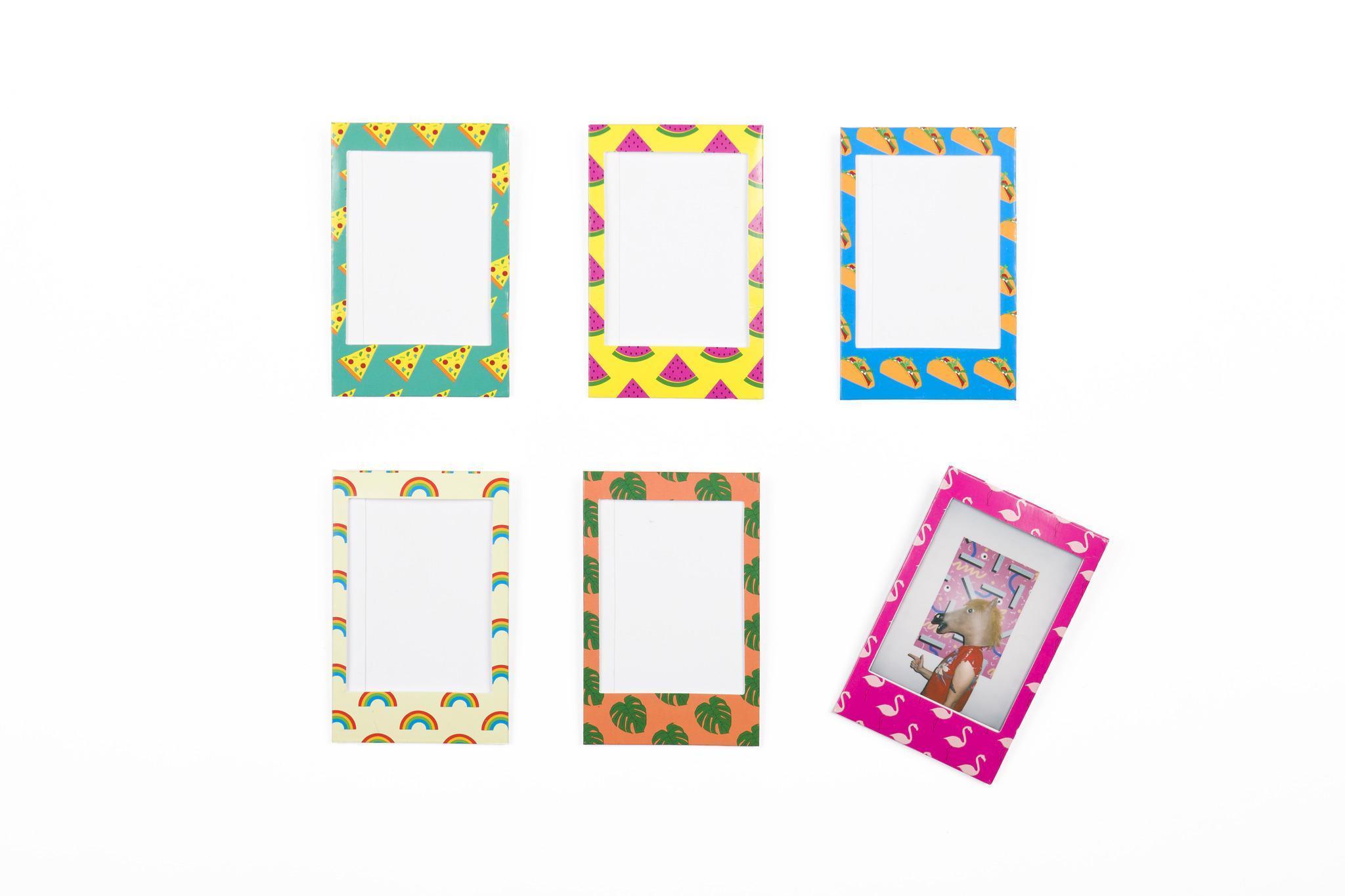 Set of six magnetic envelopes