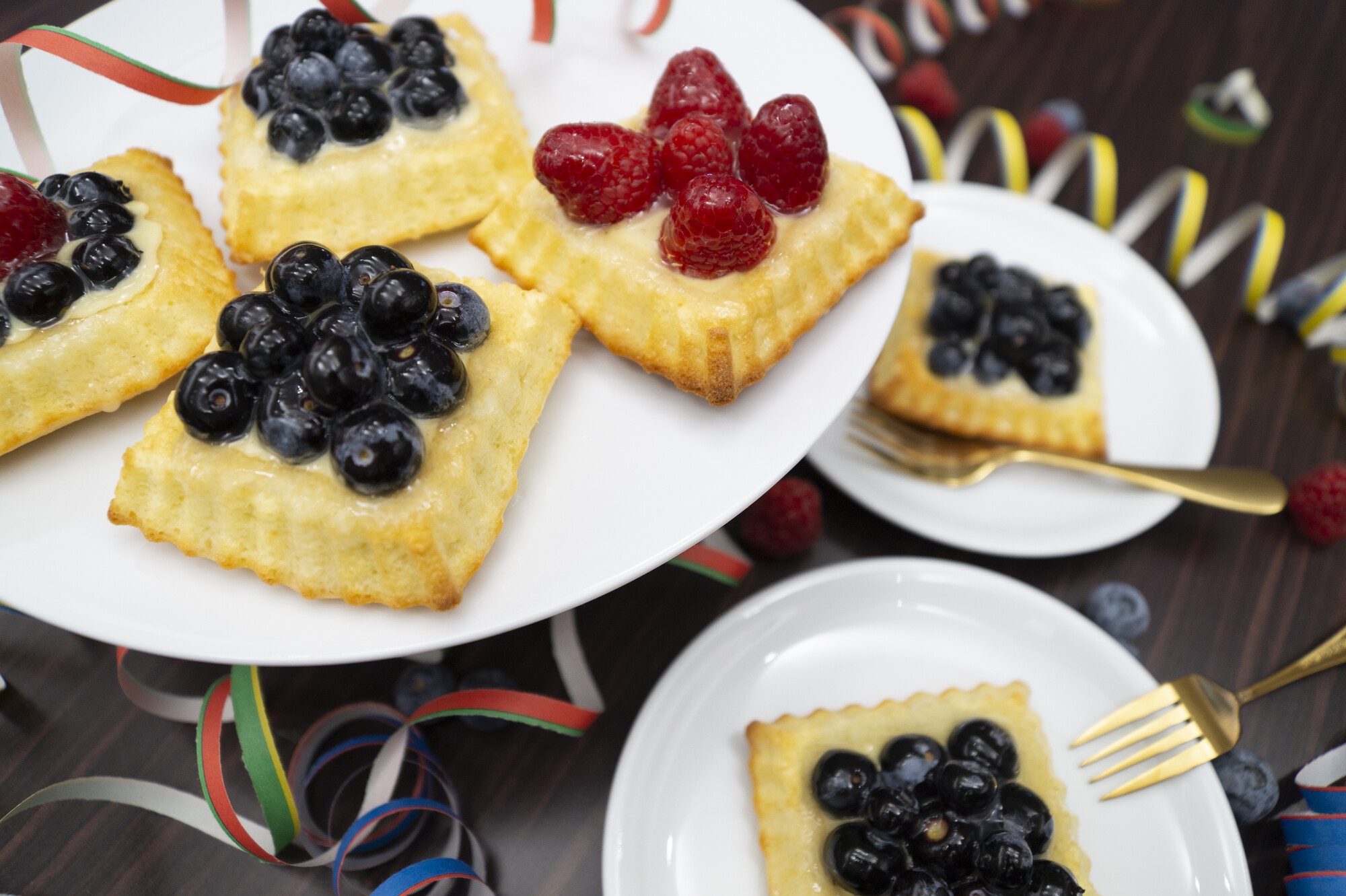 Flexiform Squared flan mini 6pcs set pastel mix