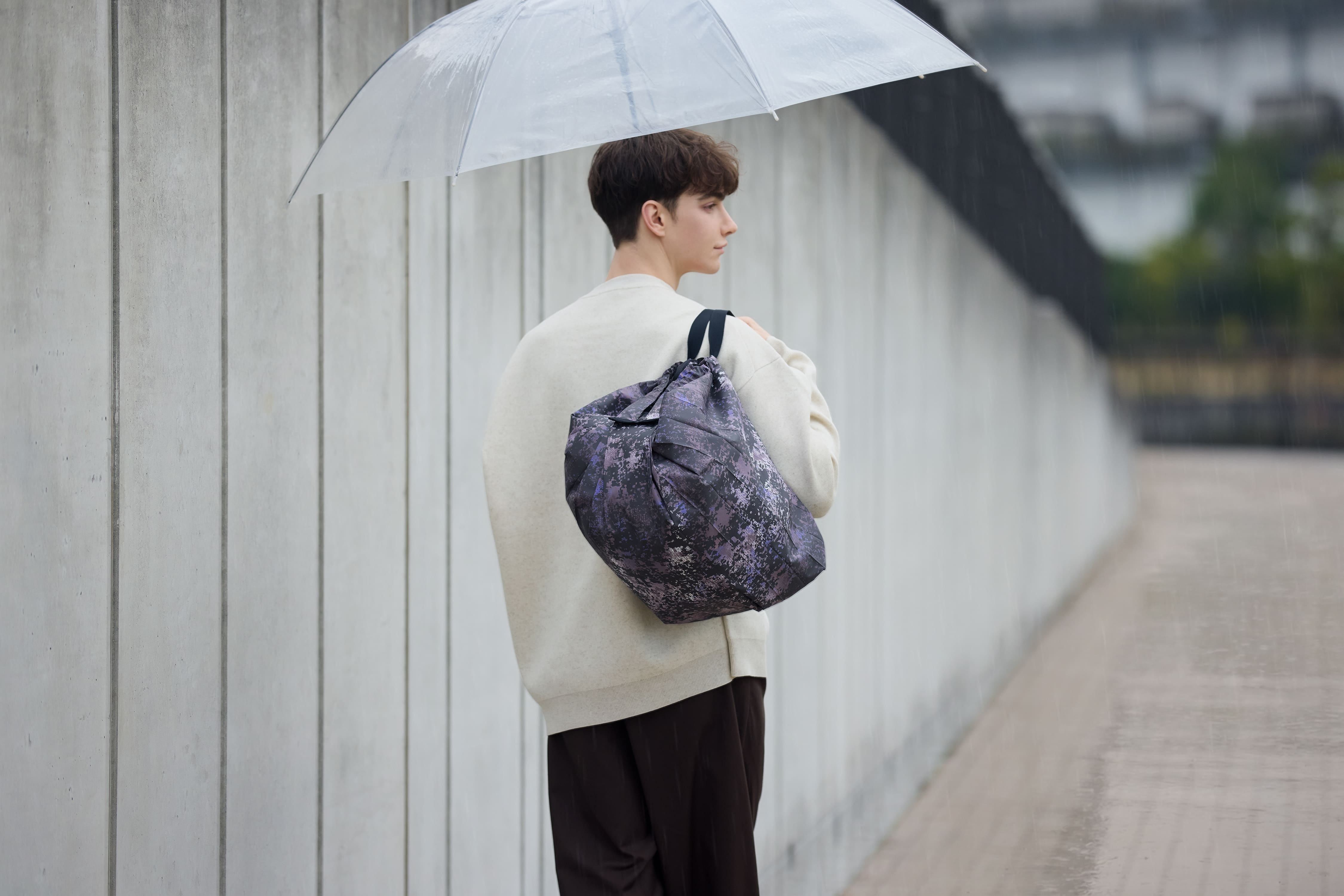 Compact Packable Bag - Tree Bark - Faltbare Tasche One-Pull (patentiert)