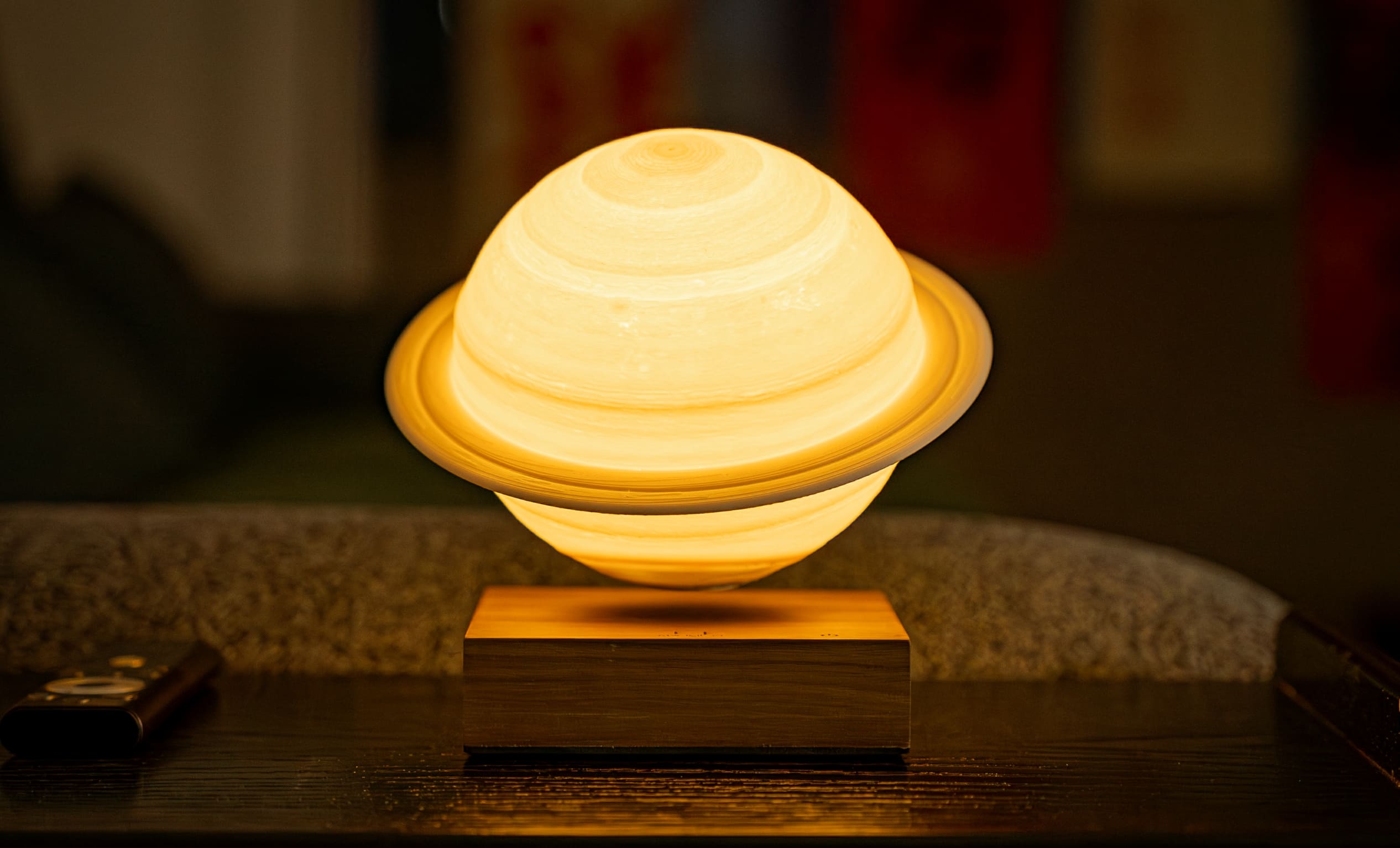 Smart Saturn Lamp - Stimmungslicht