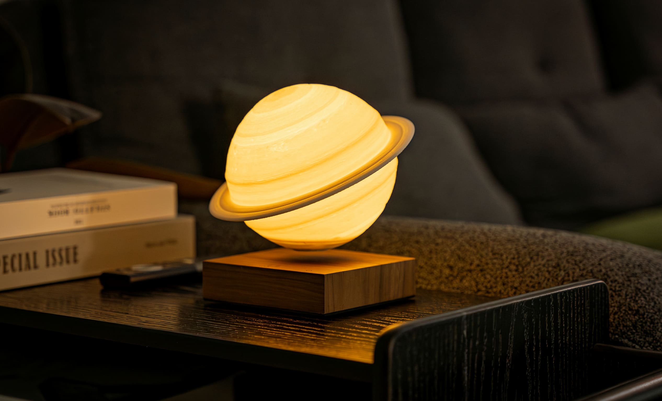 Smart Saturn Lamp - Stimmungslicht