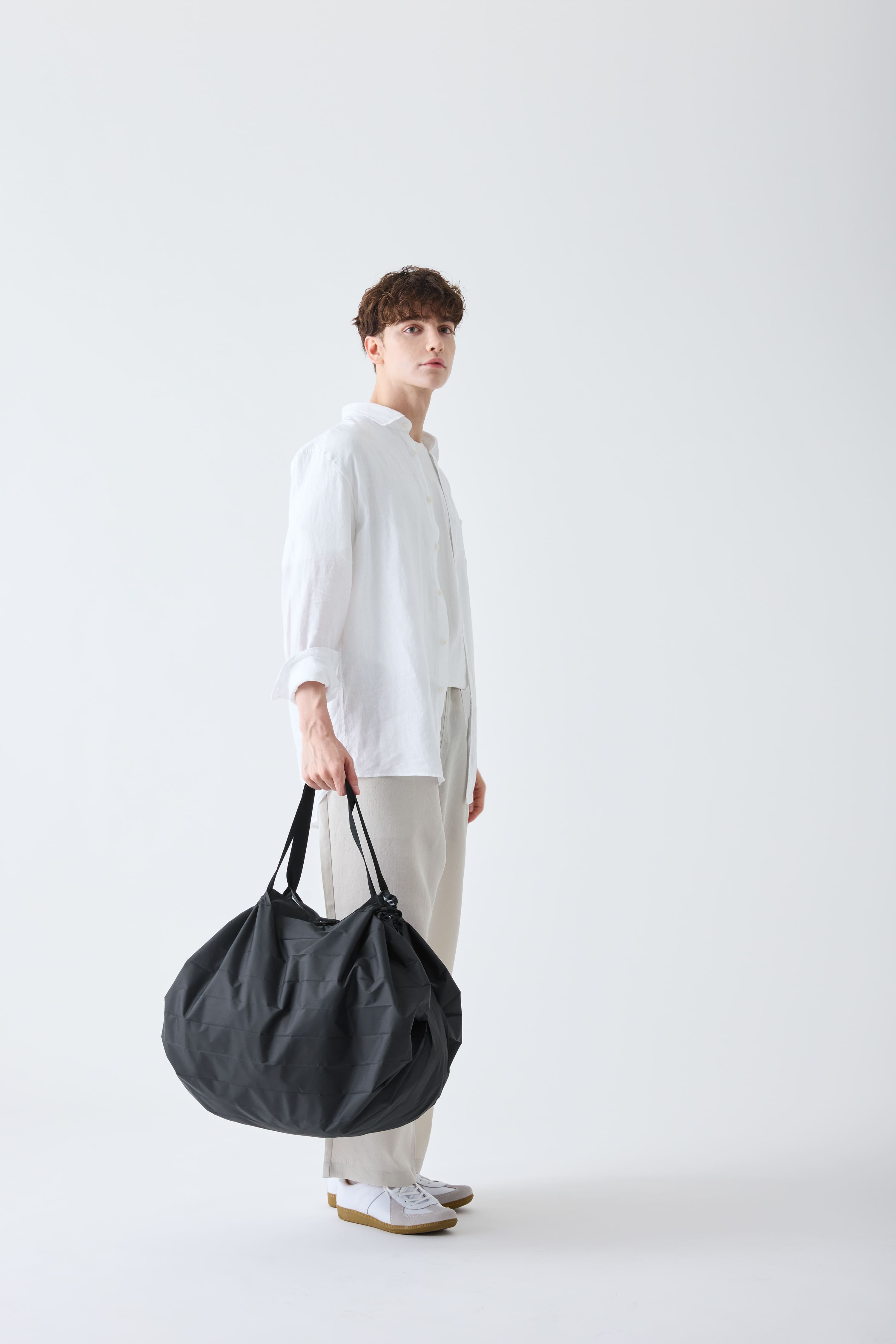 Compact Bag L - Jet Black - Faltbare Einkaufstasche One-Pull (patentiert)